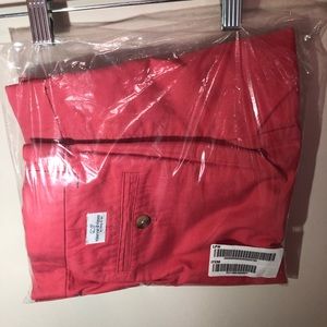 Vineyard Vines Breaker Shorts -jetty red - Sz 18 boys